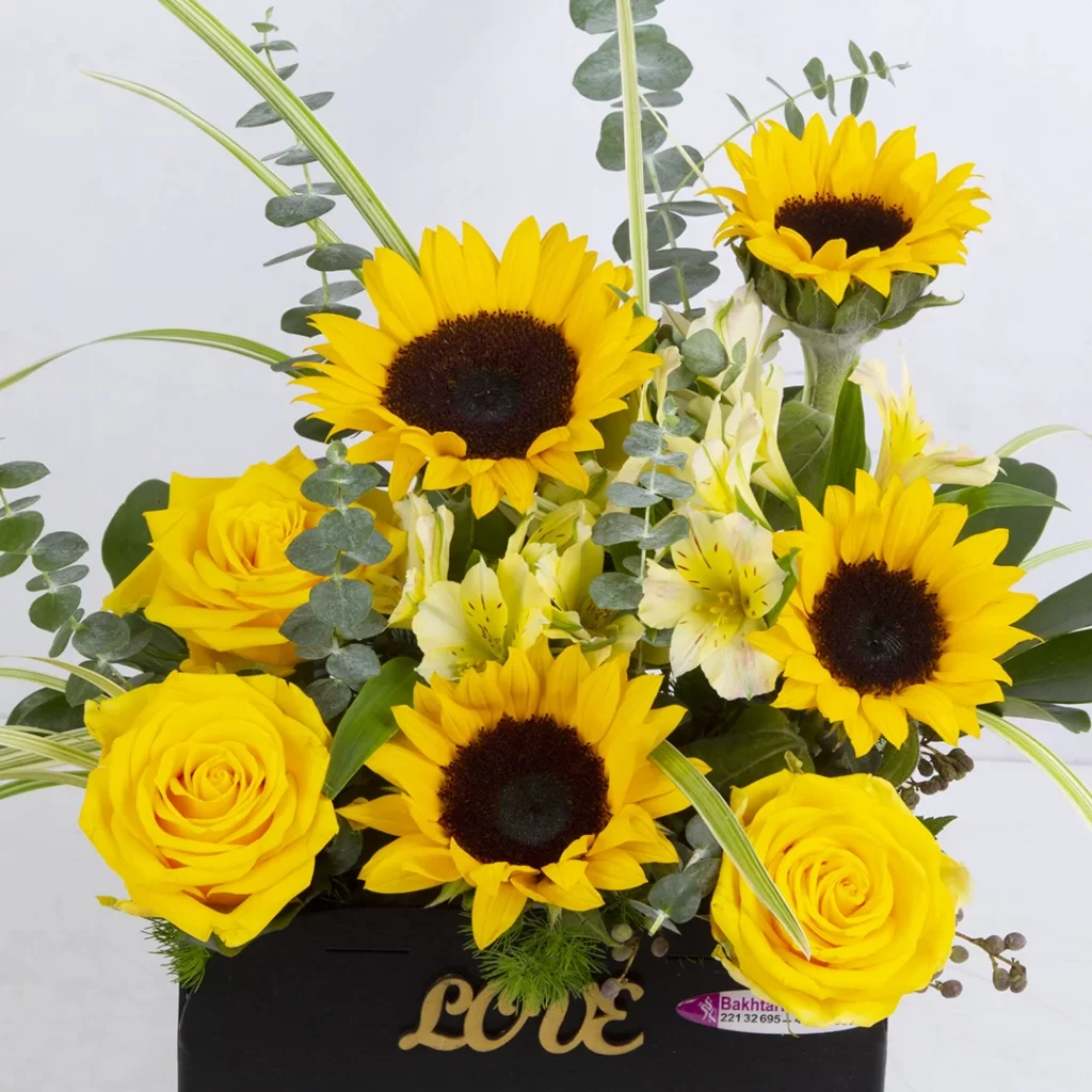عکس باکس گل هدیه گل آفتاب گردان کد 2710
