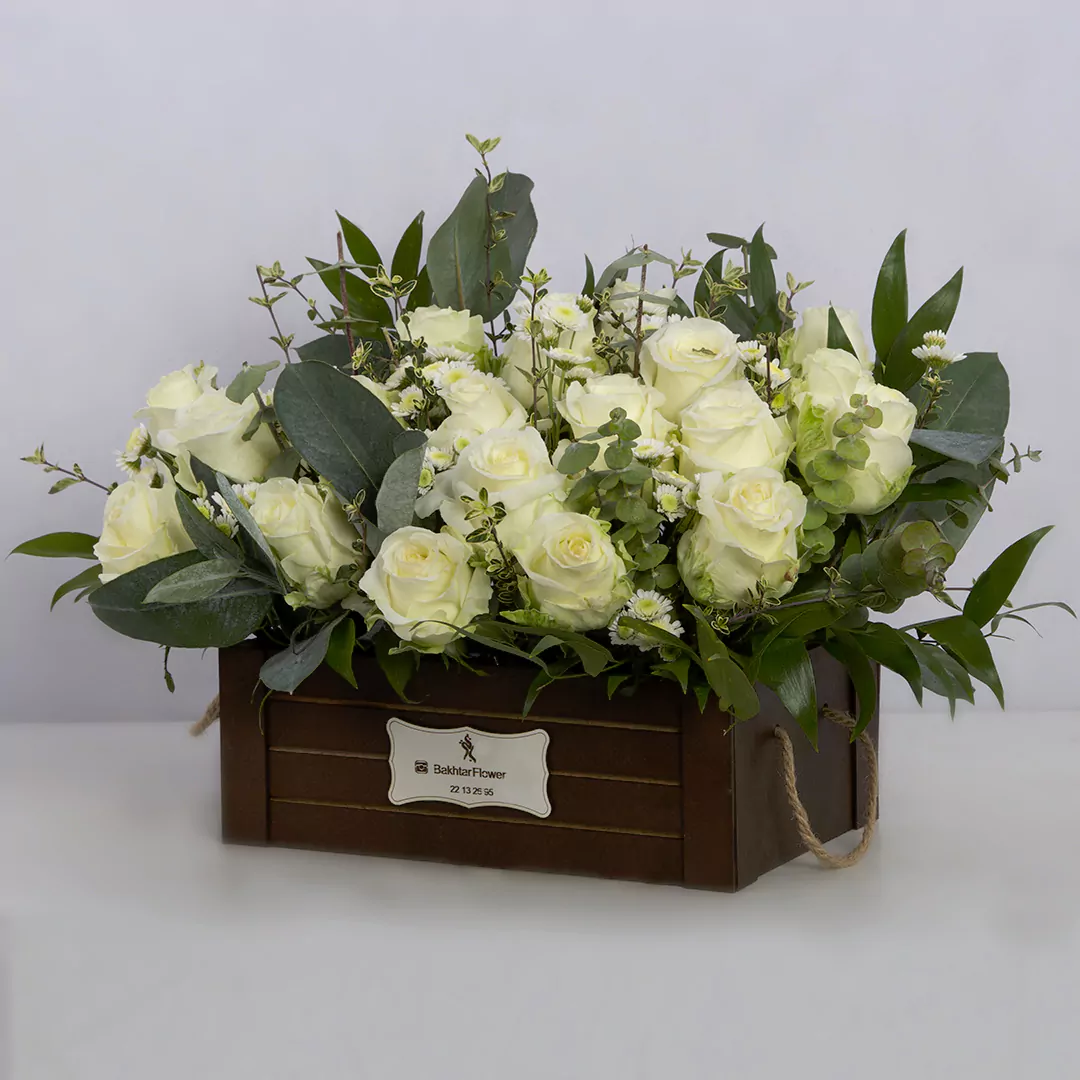 باکس چوبی گل رز هلندی سفید کد 2590