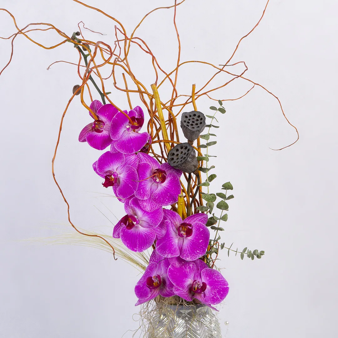 مدل گلدان گل شیشه ای با گل ارکیده و گل پسته دریایی کد 2950