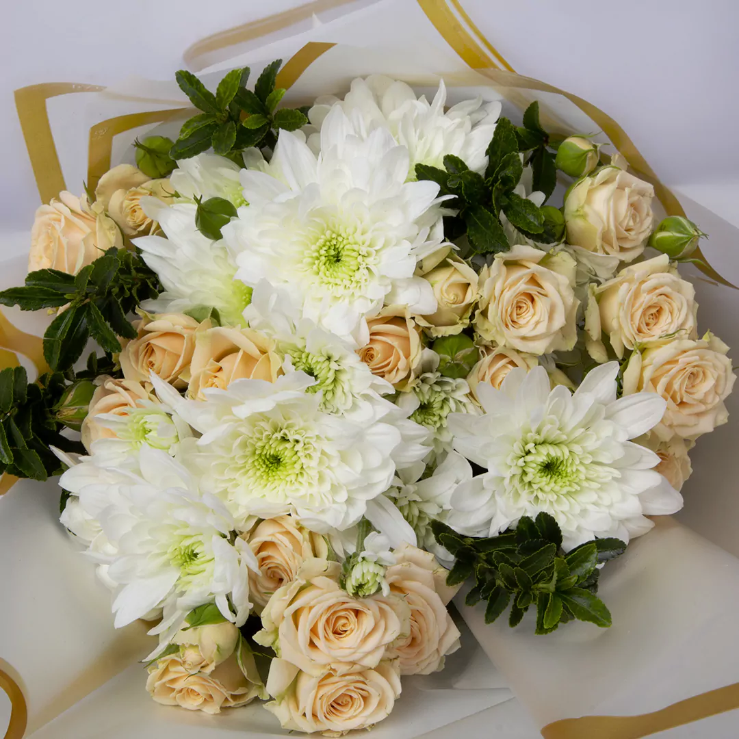 مدل دسته گل رز هلندی و گل ژیپسوفیلا کد 6450