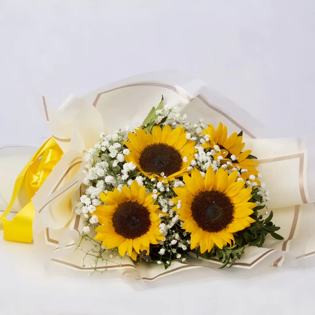 عکس دسته گل روز مادر با گل افتابگردان و گل عروس کد 6480