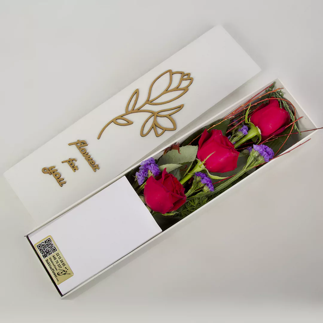 مدل باکس گل چوبی با گل رز هلندی قرمز 3 شاخه کد 3060