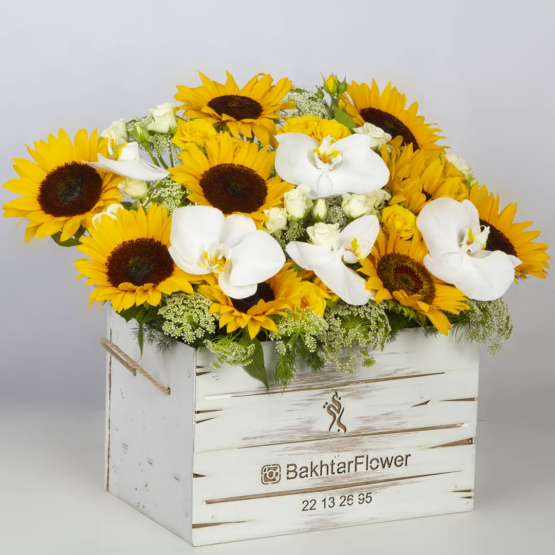 عکس باکس چوبی گل آفتابگردان و رز کد 18404